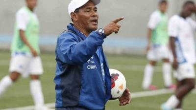 José Valladares, entrenador de la Sub-17 de Honduras.