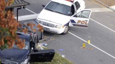 La policía detuvo al sospechoso mientras se sigue investigando el motivo de su participación.