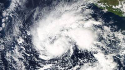 El huracán Sandrá alcanzó la categoría 4 frente a las costas mexicanas.