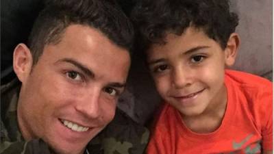 Cristiano Ronaldo quiere darle un hermano o hermana a CR Jr.