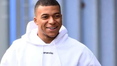 Aunque aún se desconoce dónde jugará Mbappé el próximo curso, los caminos cada vez apuntan más a que lo hará en el Real Madrid.