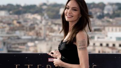 Angelina Jolie en la premier de Eternals.