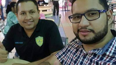 Gabriel Vásquez junto a su hermano Josué Vásquez.