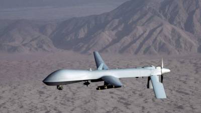 Imagen facilitada por las Fuerzas Aéreas de EEUU, que muestra un MQ-1 Predator sobrevolando una localización desconocida. EFE/ Lt. Col. Leslie Pratt /Us Air Force