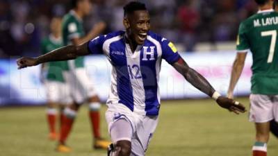 Romell Quioto marcó el tercer gol de Honduras ante México.