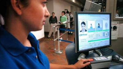 Última semana para que nicaragüenses y hondureños renueven el TPS en Estados UnidosLa semana pasada, el Departamento de Ciudadanía y Servicios Migratorios de Estados Unidos (USCIS, en inglés) detalló en un boletín oficial los requisitos para ampararse bajo la medida ejecutiva de Obama y aclaró cómo esta afectará otros programas migratorios. EFE/Archivo