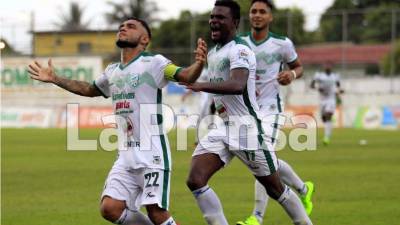 Alexander Aguilar celebrando su segundo gol contra el Real España. Foto Neptalí Romero
