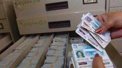 La nueva cédula caducó hace varios años.