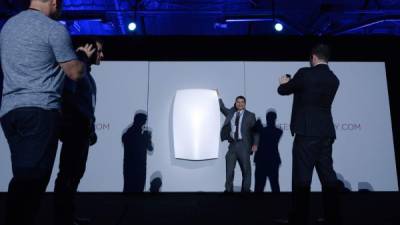 Elon Musk, director ejecutivo de Tesla, durante la presentación de la batería que podría estar a la venta a finales de este año o comienzos del próximo.