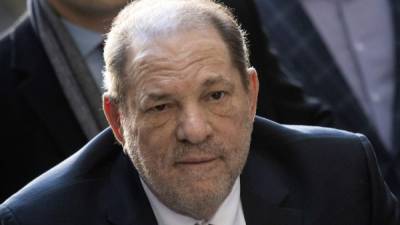 Harvey Weinstein, de 68 años, habría dado positivo al test del COVID-19.