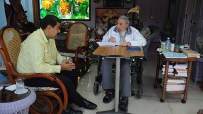 Fidel Castro se reúne con Maduro en la víspera de la llegada de Obama a Cuba.