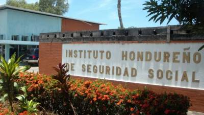 El proyecto será construido donde funcionan las oficinas administrativas del IHSS en La Ceiba. Fotos: Samuel Zelaya.