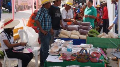 Coorperativas que participaron en la feria.