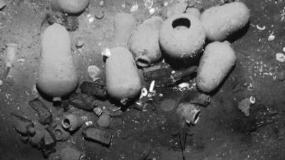 Restos del antiguo galeón encontrados frente a las costas colombianas.