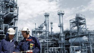 En Piedras Negras, una ciudad fronteriza del noreste de México hay plantas de hidrocarburo.