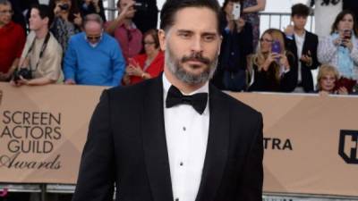 Joe Manganiello desvela un secreto de su pasado: fue rubio.