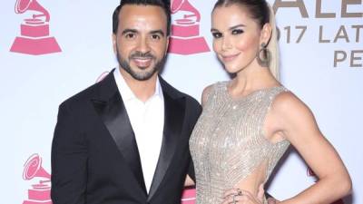 Luis Fonsi y Águeda López.