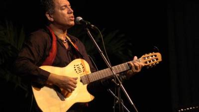 Guillermo estará de gira en Berlín, Londres y Roma.