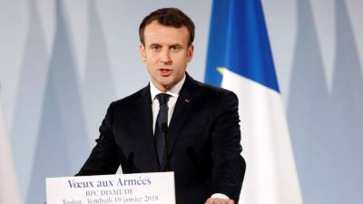 El presidente de Francia invitó a Moon a una visita de Estado a Francia con el objetivo de 'dar un nuevo impulso a la relación franco-coreana'.