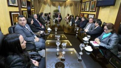 La Corte Suprema implementará los juicios virtuales para protección de los jueces.