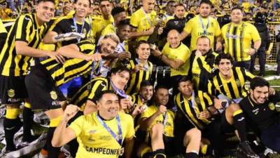 Real España festejó en el pasado mes de enero la obtención de la Copa Premier Centroamericana tras vencer 2-0 al Olimpia en el estadio Olímpico de San Pedro Sula.
