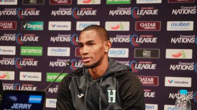 Jerry Bengtson en conferencia de prensa previo al partido entre Honduras y Costa Rica por el repechaje a la Copa América 2024.