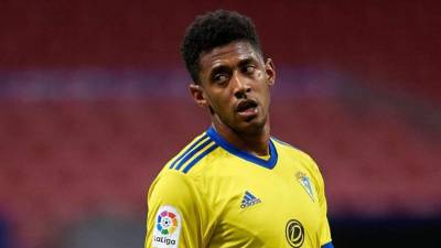 Luego de salir del Cádiz el delantero hondureño firmó con el Getafe, pero no tuvo mucho suceso.