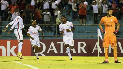 Jorge Benguché y Jerry Bengtson fueron un dolor de cabeza para la zaga defensiva del Atlas en el juego de ida.