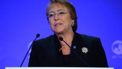 El gobierno de Michelle Bachelet anunció este lunes la demanda. AFP