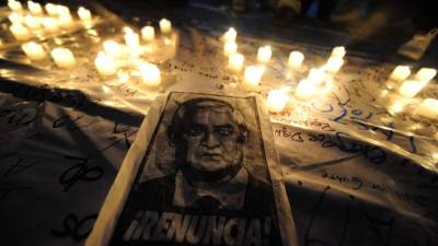 La Corte de Constitucionalidad (CC) rechazó hoy dos amparos presentados por el jefe de Estado, Otto Pérez Molina.