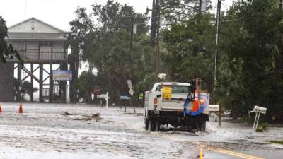 El Servicio Meteorológico Nacional en la capital del estado, Tallahassee, emitió un dramático llamamiento para que las personas cumplan con las órdenes de evacuación. AFP