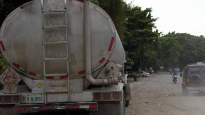 Aunque el mercado petrolero fluctúa con alzas y bajas, el de los derivados se mantiene con aumentos continuos.