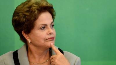 Rousseff denuncia que es víctima de un Golpe de Estado en Brasil.