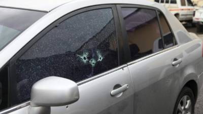 El vehículo en el que se transportaba la ingeniera María Eugenia Puyol Crespo presentaba tres impactos de bala en el vidrio del conductor.