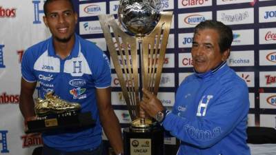 Eddie Hernández y Pinto se mostraron sonrientes.