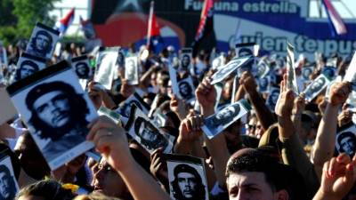 Miles de personas asistieron a los actos conmemoratativos cuando se cumple medio siglo de la muerte del mítico revolucionario.