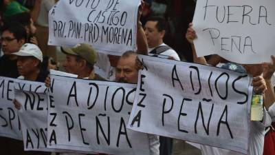 Tras conocerse la notícia el presidente Peña Nieto fue uno de los blancos de la ira ciudadana.