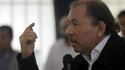 Ortega asistió a la mesa del diálogo con los obispos, los representantes de sociedad civil y los estudiantes universitarios./AFP.