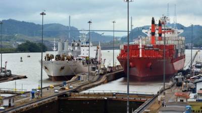 Por el canal de Panamá cruza el 5% de todo el comercio mundial.