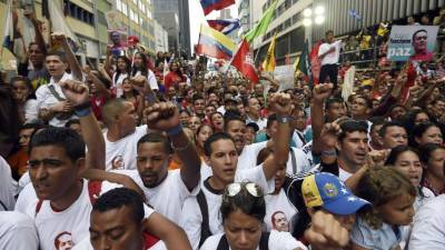 La manifestación oficialista mostró su indignación con el asesinato del diputado Robert Serra.