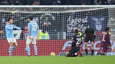 ¡Otra caída del campeón! Lazio golea al Milan en la Serie A