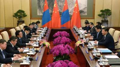 La reunión de los ministros de la Apec se celebra en la capital de China.