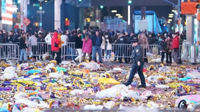 Los agentes se recuperan de sus heridas tras ser atacados con un machete en Times Square.