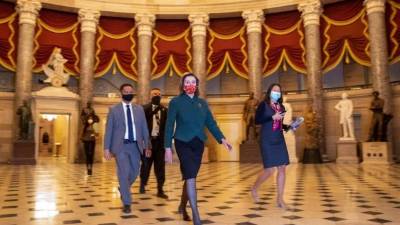 Los congresistas estadounidenses parecen empeñados en sobrepasar la autoridad de Trump en las últinas semanas de su presidencia.