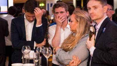 Decepcionados y enojados reaccionaron los millennials británicos tras conocer los resultados del referéndum.