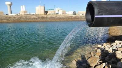 Texas y México se disputan el agua que abastece a las comunidades ubicadas en la frontera.