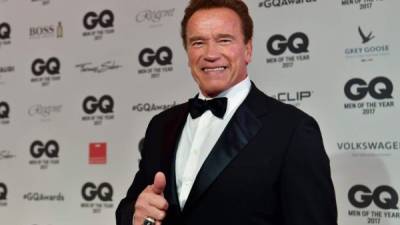 Arnold Alois Schwarzenegger es un actor, empresario, político y exfisicoculturista profesional estadounidense de origen austríaco.