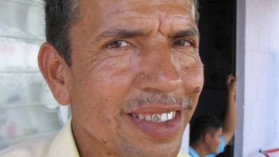 El alcalde salvadoreño Julio Torres fue asesinado de un tiro, según medios de ese país. Foto tomada de Prensa Gráfica.