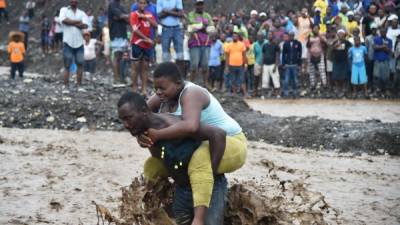 El balance parcial que dejó el huracán en Haiti es de 108 muertos, medio centenar de ellos en la ciudad sureña de Roche-a-Bateau.