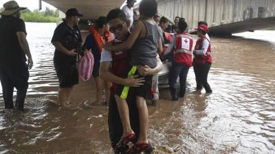 Alto Comisionado de las Naciones Unidas para los Refugiados apoyará a Honduras en emergencias como las inundaciones del mes anterior.